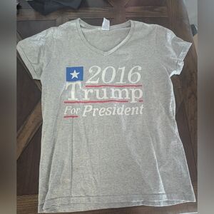 President Trump 2016 T-Shirt Size M